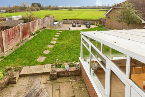 4 bedroom detached house for sale, Aylesbury Road, Bierton, Aylesbury