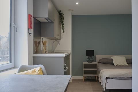 Studio to rent, at Nationwide, Flat 6, The Wheel House, Lower Bristol Road BA2