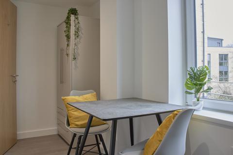 Studio to rent, at Nationwide, Flat 6, The Wheel House, Lower Bristol Road BA2