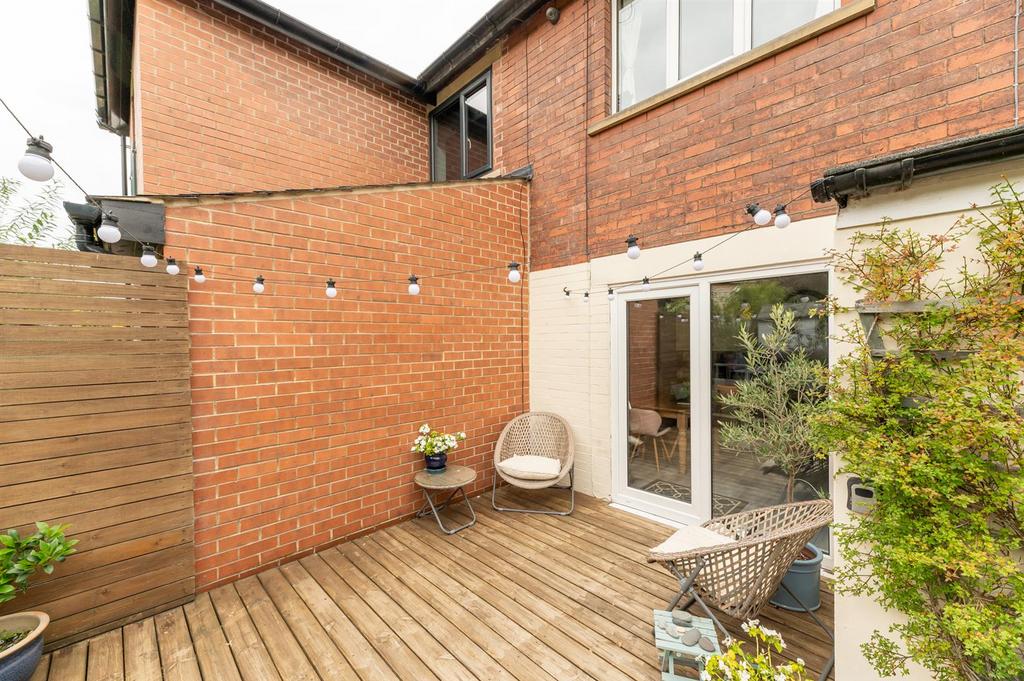 Rear Decking