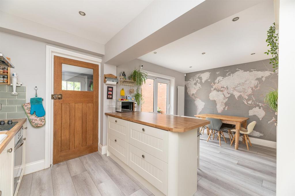 Dining Kitchen