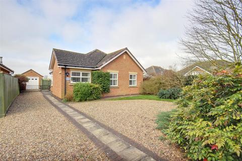 3 bedroom detached bungalow for sale, Carr Lane, Leven