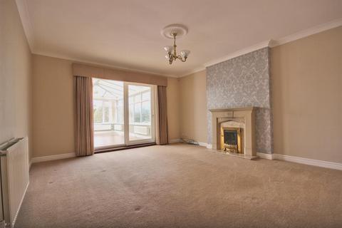 3 bedroom detached bungalow for sale, Carr Lane, Leven