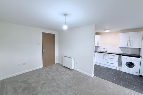 2 bedroom apartment to rent, Trivett Square, Nottingham, NG1