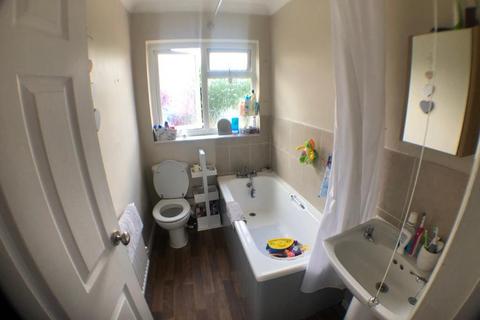 undefined, Wren Avenue, Ipswich IP2