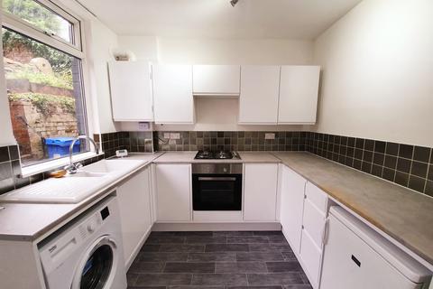 2 bedroom house to rent - Loxley New Road, Sheffield, S6