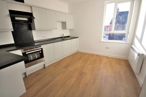 undefined, Bootle L20