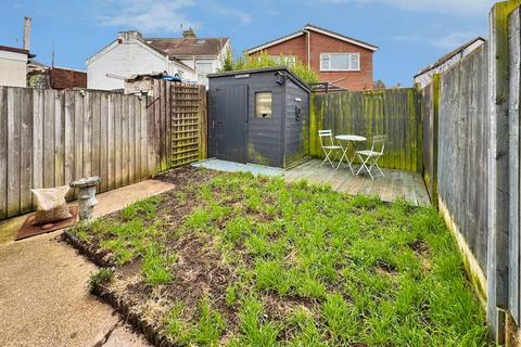 2 bedroom semi-detached house for sale, St. Osyth Road, Clacton-on-Sea, Essex