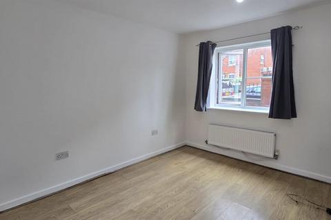 2 bedroom house to rent, Kinsey Road, Smethwick