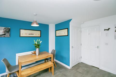 undefined, Ffordd Penrhyn, Barry