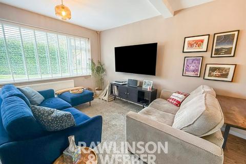 3 bedroom terraced house to rent, Tufton Gardens, West Molesey KT8