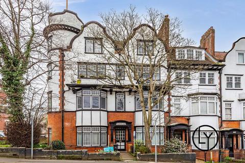 1 bedroom ground floor flat for sale, Christchurch Road, Bournemouth BH1