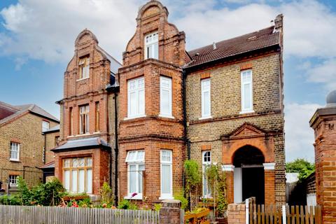 1 bedroom flat to rent, Newburgh Road, London W3