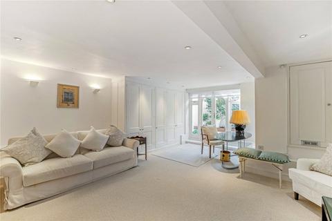 Studio to rent, Chipstead Street, London, SW6