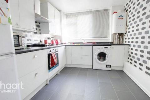 1 bedroom flat for sale, Barnhill Road, Wembley