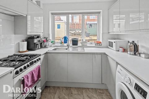 3 bedroom semi-detached house for sale, Laurel Close, Aberdare