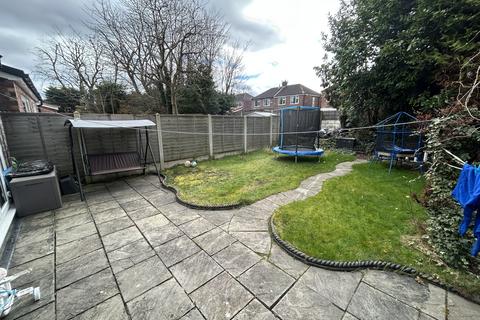 3 bedroom semi-detached house for sale, Ellesmere Drive, Cheadle