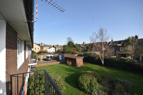 1 bedroom flat for sale, Lateward Road, Brentford