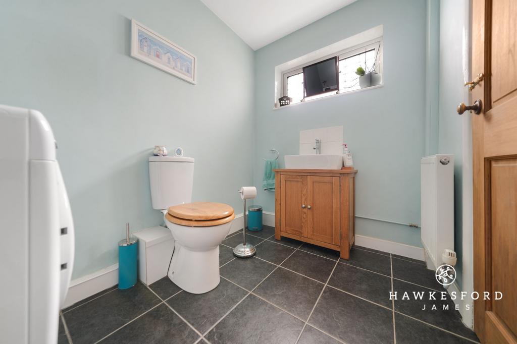 Burley Road, Sittingbourne - WC