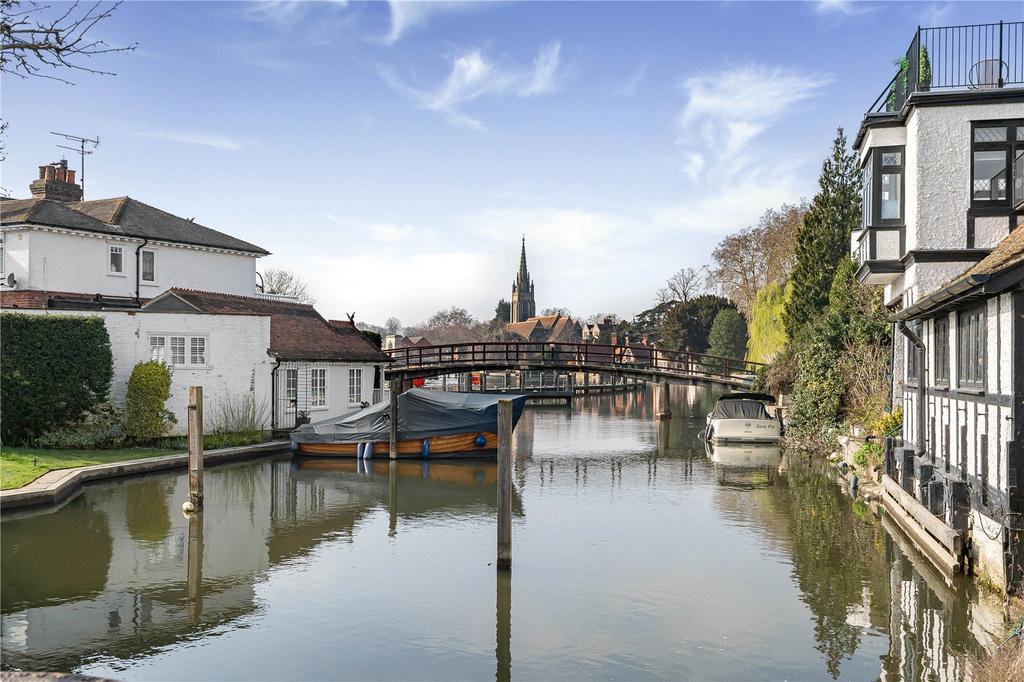 River Setting