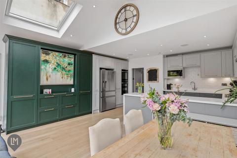 5 bedroom house for sale, Revelstoke Road, London