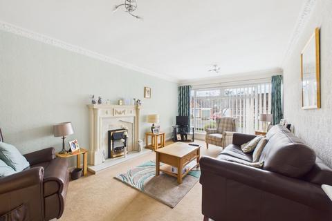2 bedroom detached bungalow for sale, Springwood Gardens, Woodthorpe, Nottingham