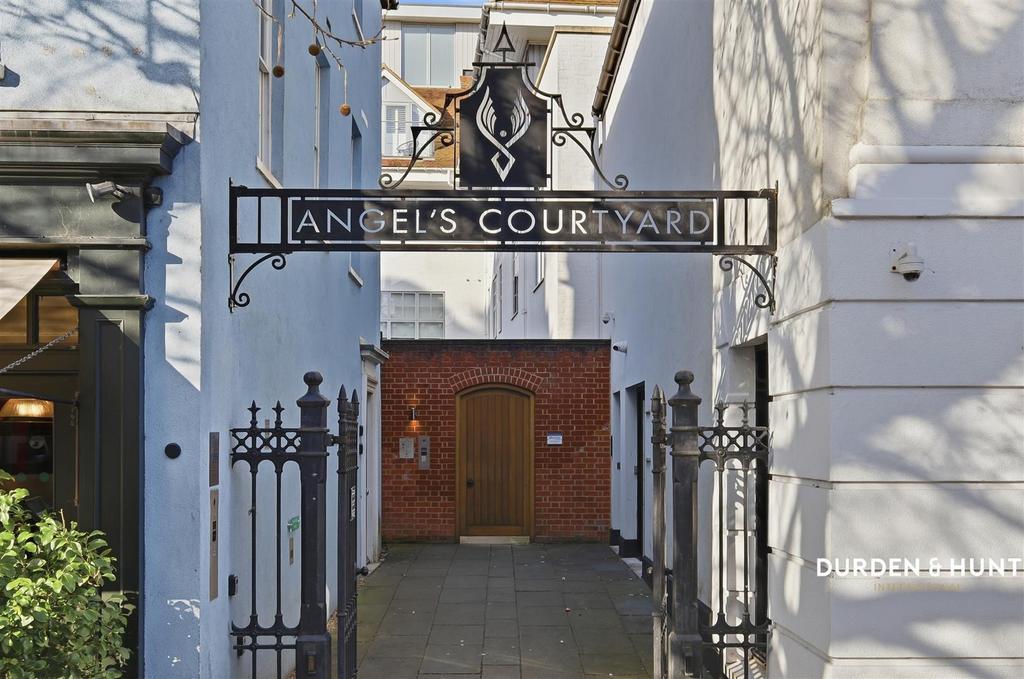 Angels Courtyard