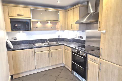 undefined, High Street, Brentford TW8