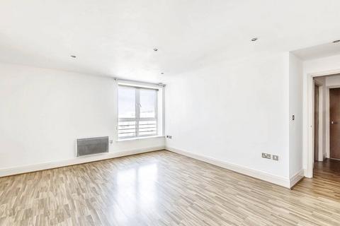 undefined, High Street, Brentford TW8