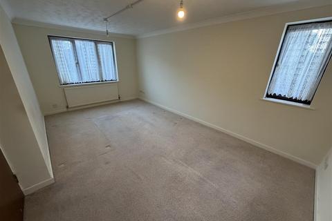 undefined, Whipsnade Road, West Dunstable
