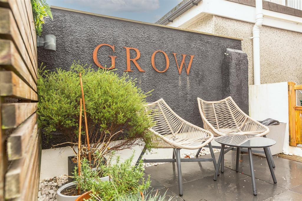 CZ0 A5565.jpg