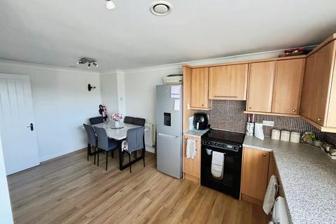 undefined, Fermor Crescent, Stopsley, Luton, LU2