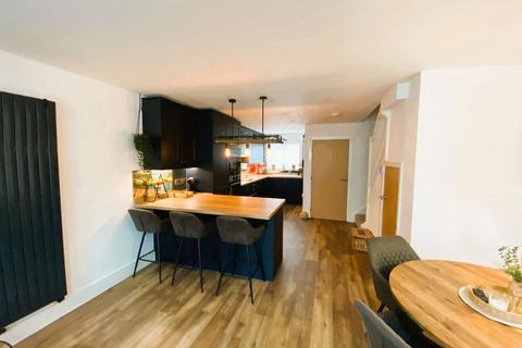 undefined, 204 Hunt Lane, Chadderton, Oldham, OL9 0LR