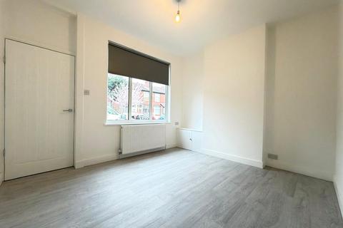 2 bedroom terraced house to rent, Dundonald Road, Didsbury, Manchester, M20