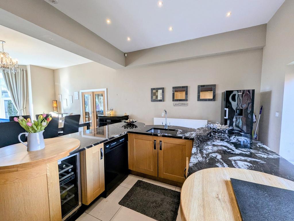 Kitchen/Diner/Family Room