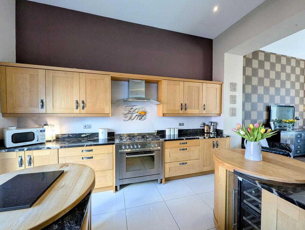 Kitchen/Diner/Family Room
