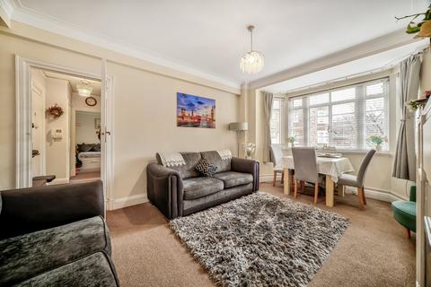2 bedroom flat to rent, Pembroke Road, London, W8