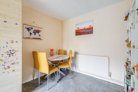 3 bedroom terraced house for sale, Guessens Road, Welwyn Garden City, Hertfordshire, AL8