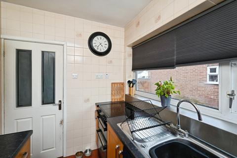 3 bedroom semi-detached house for sale, Bulwer Road, Kirkby-in-Ashfield, Nottingham, Nottinghamshire, NG17
