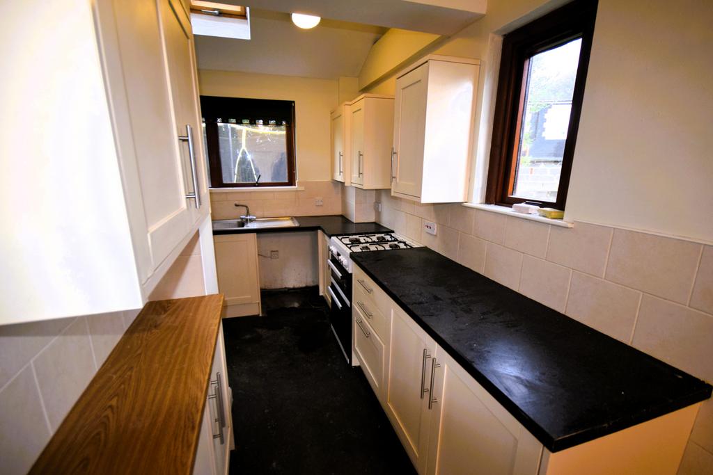 Kitchen Alt View