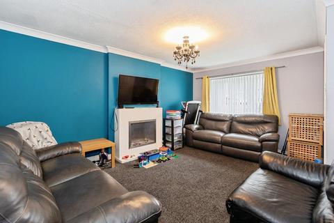 undefined, Richmond Close, Leeds LS13