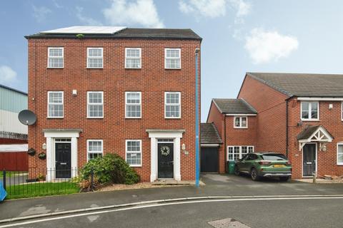 3 bedroom semi-detached house for sale, Richard Bradley Way, Tipton