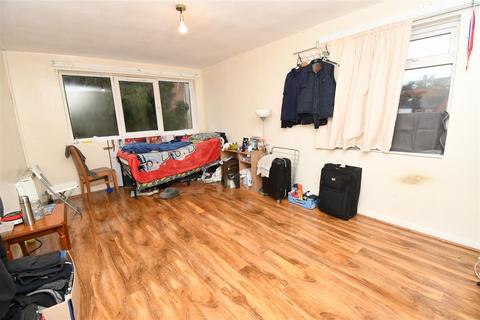 2 bedroom flat for sale, New Brook Street, Leamington Spa