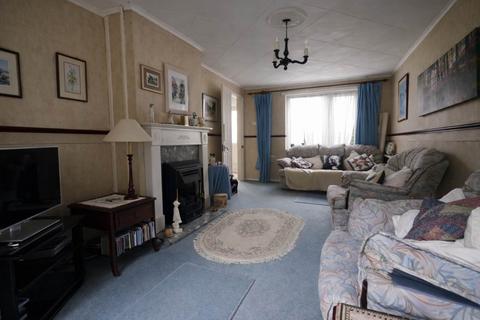 undefined, Knolles Crescent, Welham Green