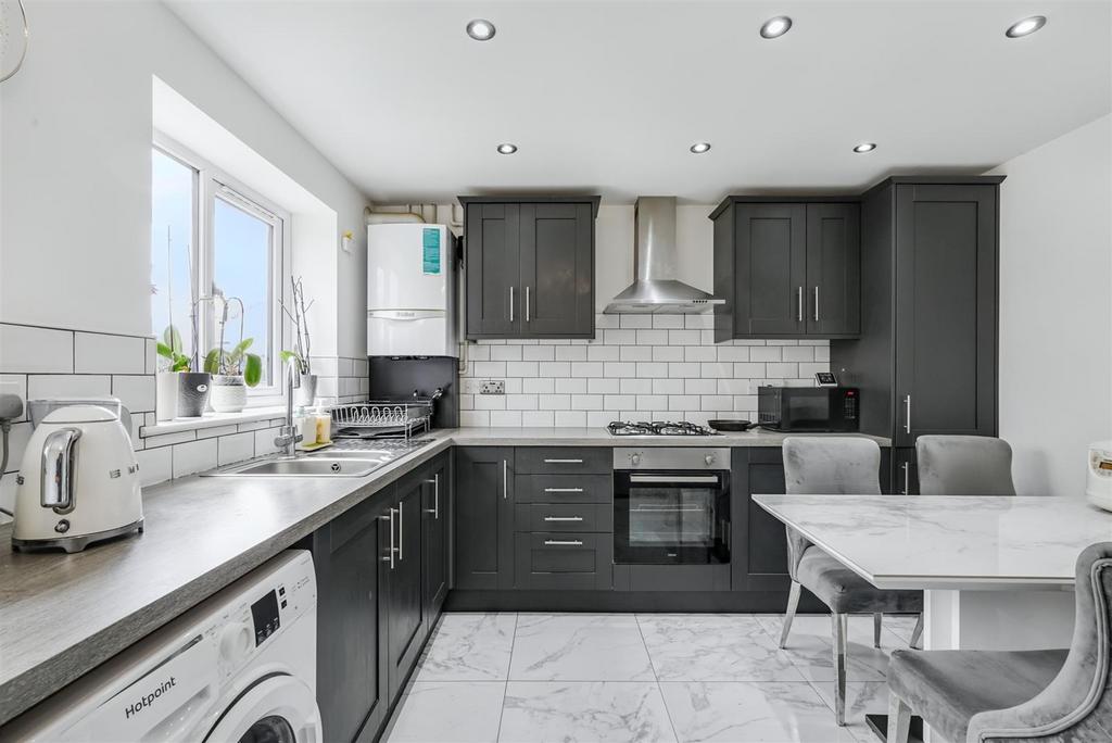 Kitchen 1 1.jpeg