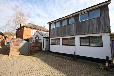 1 bedroom apartment to rent, HIGH STREET, LEATHERHEAD, KT22