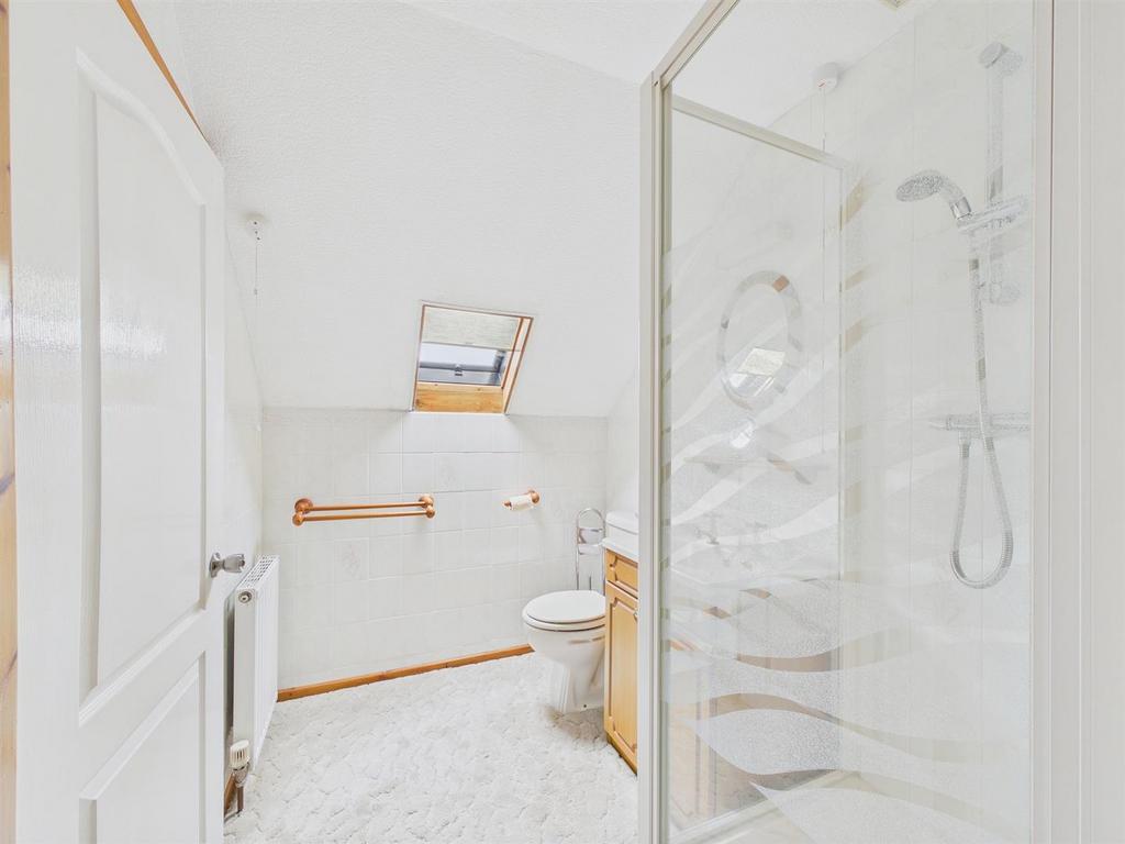 Shower2.jpg
