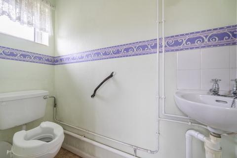 3 bedroom end of terrace house for sale, Larkspur Crescent, Yeovil, Somerset, BA21