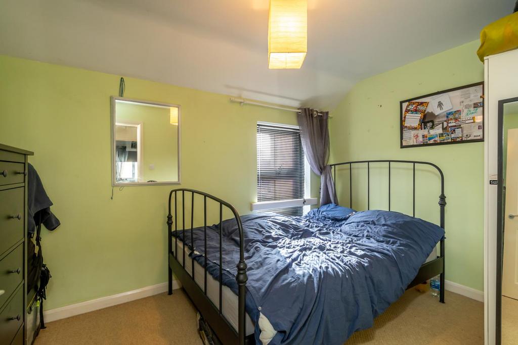 Bedroom 3.jpg