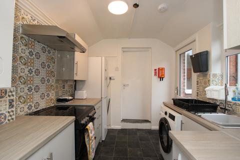 undefined, Oxford Street, Kettering, Northamptonshire, NN16